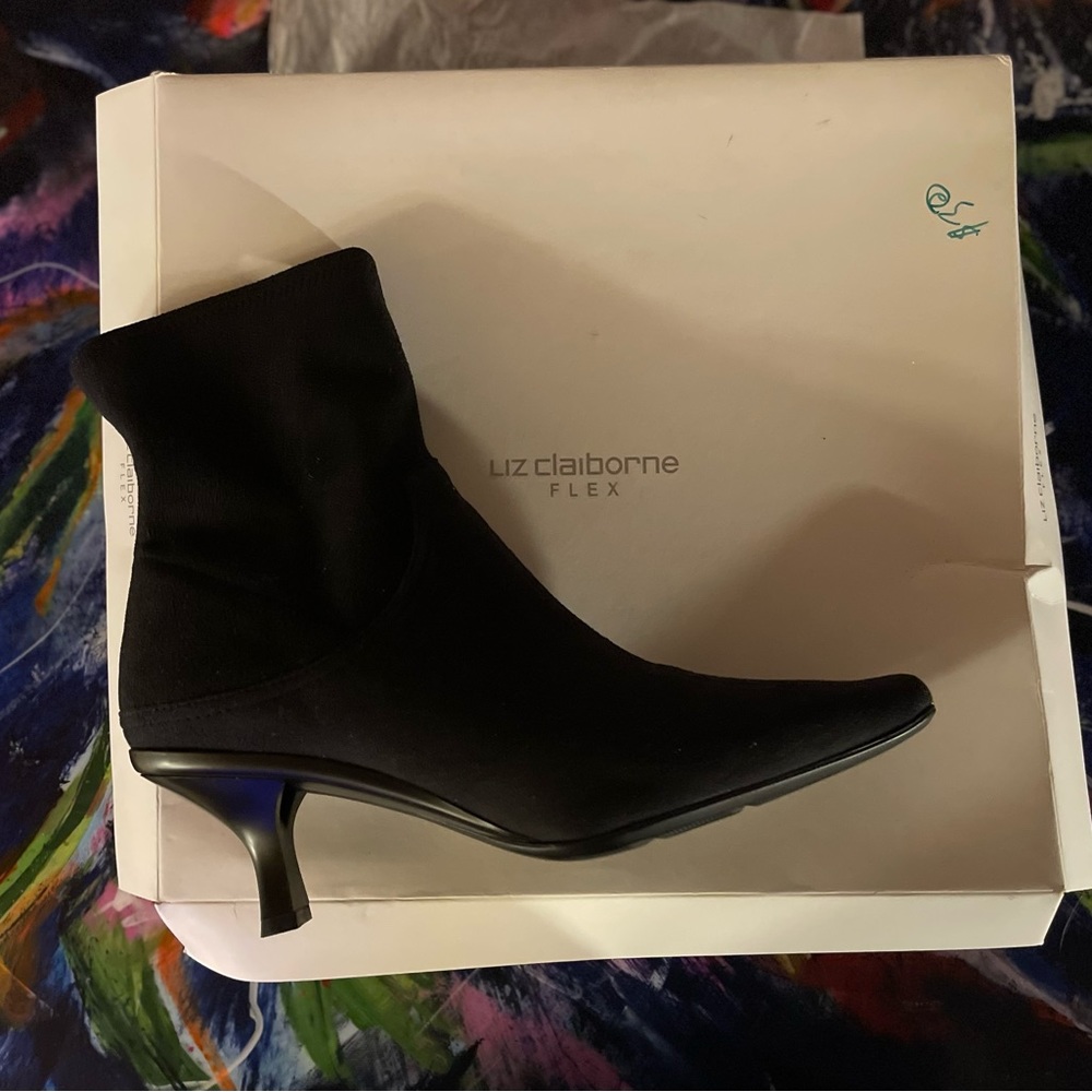 Liz Claiborne shoes